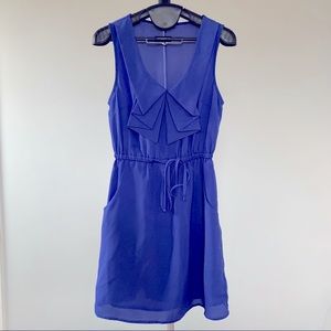 Cute dress with pockets and tie waist K